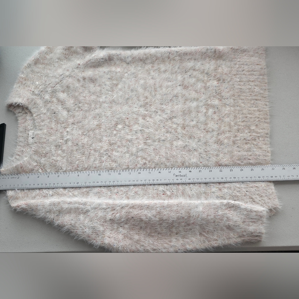 Lou & Grey Soft Speckled Eyelash Knit Sweater - Cozycore Neutral Cream Small - Picture 7 of 9
